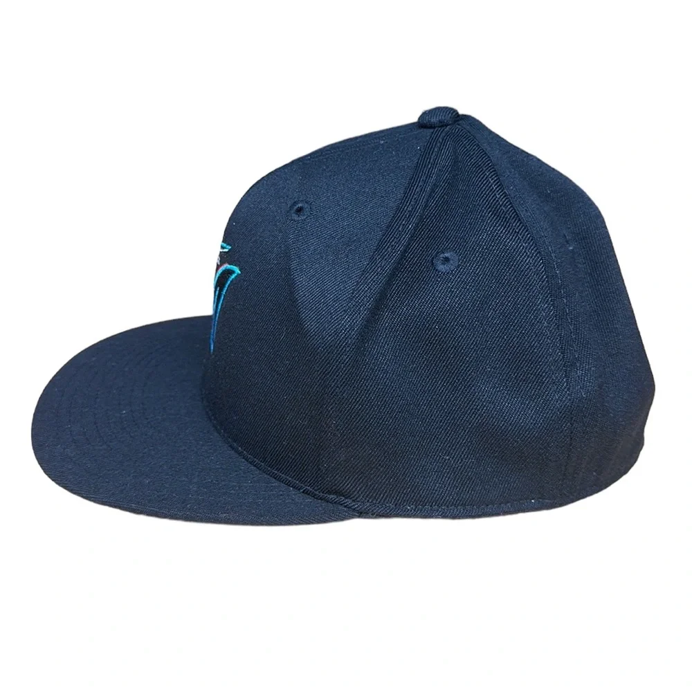 Miami Florida Marlins 210 Fitted Black Blue Red Embroidered Cap Hat Size L/XL
